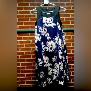 Xhiliaration size XS free flow dress